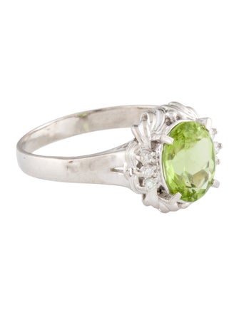 Ring Platinum 1.83 Peridot & Diamond Cocktail Ring
