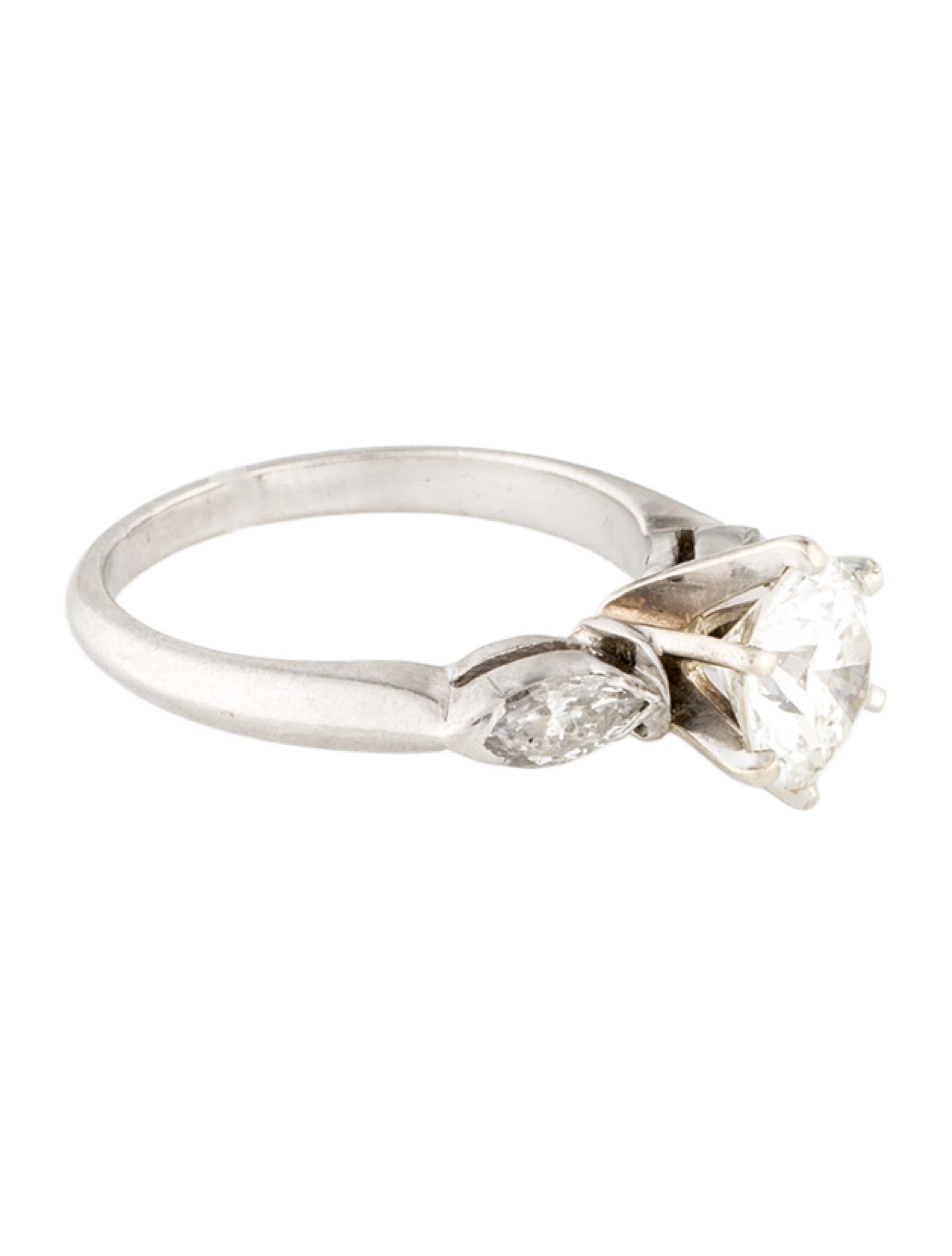 Ring Platinum 1.23ct Diamond Cocktail