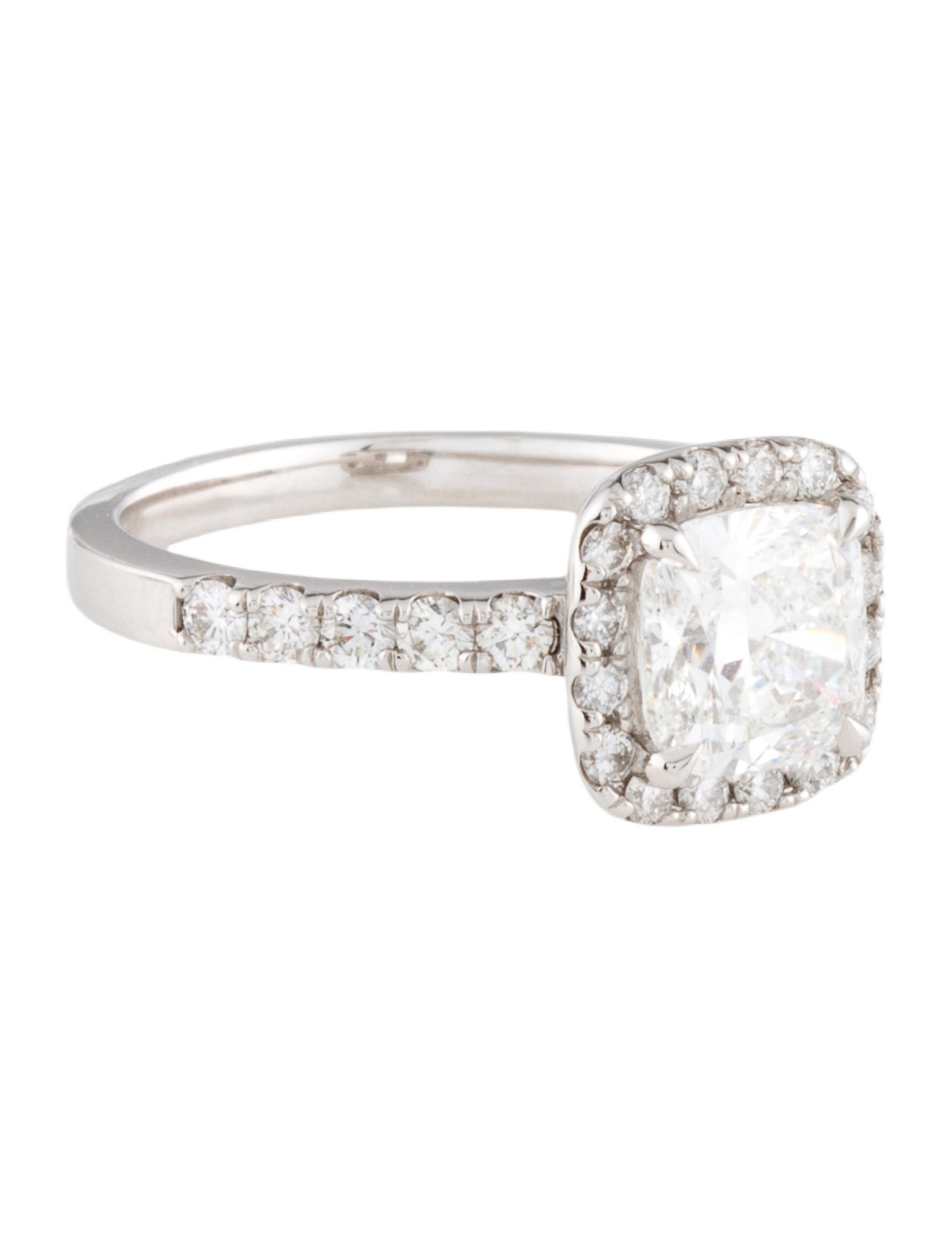 Ring 1.54ct Lab-Grown Diamond Engagement