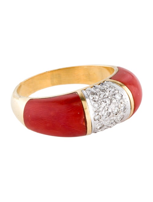 Ring 18K Coral & Diamond Band
