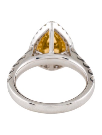 Ring 18K 2.19ctw Diamond Cocktail Ring