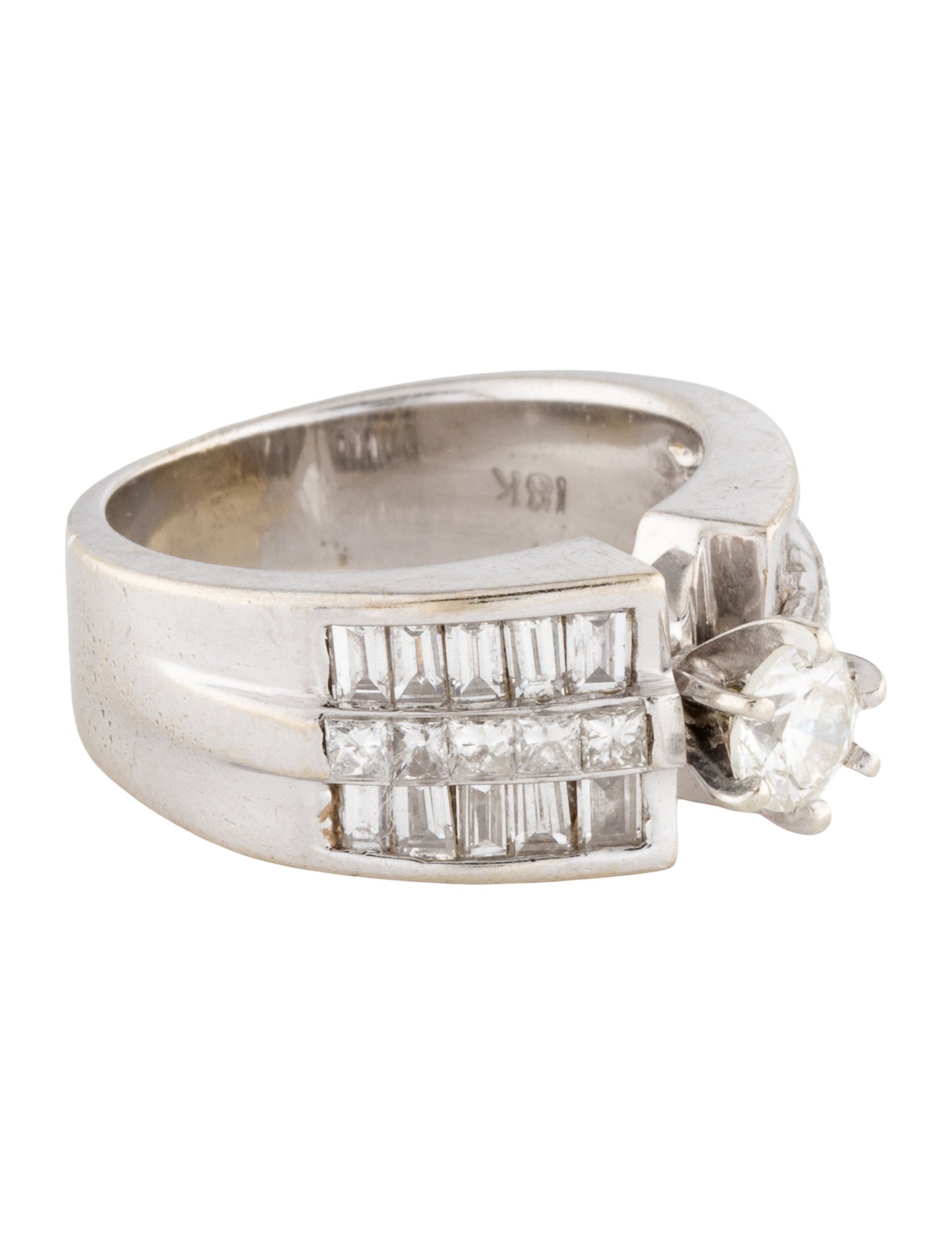 Ring 18K Diamond Engagement