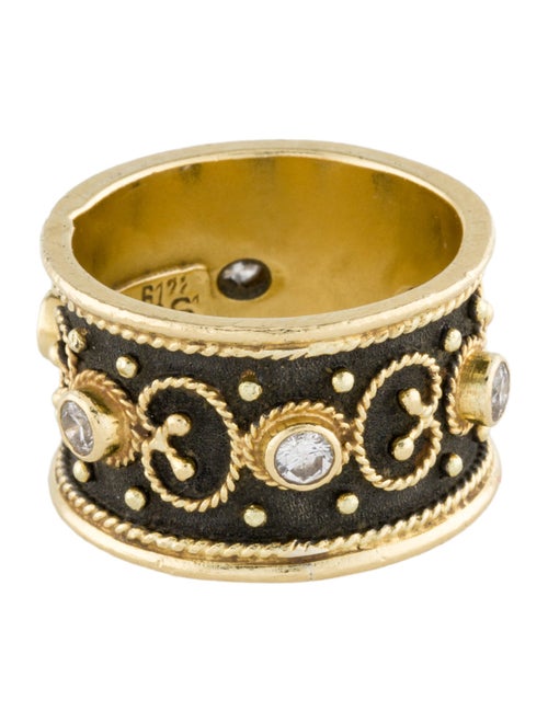 Ring 18K Diamond Textured Band