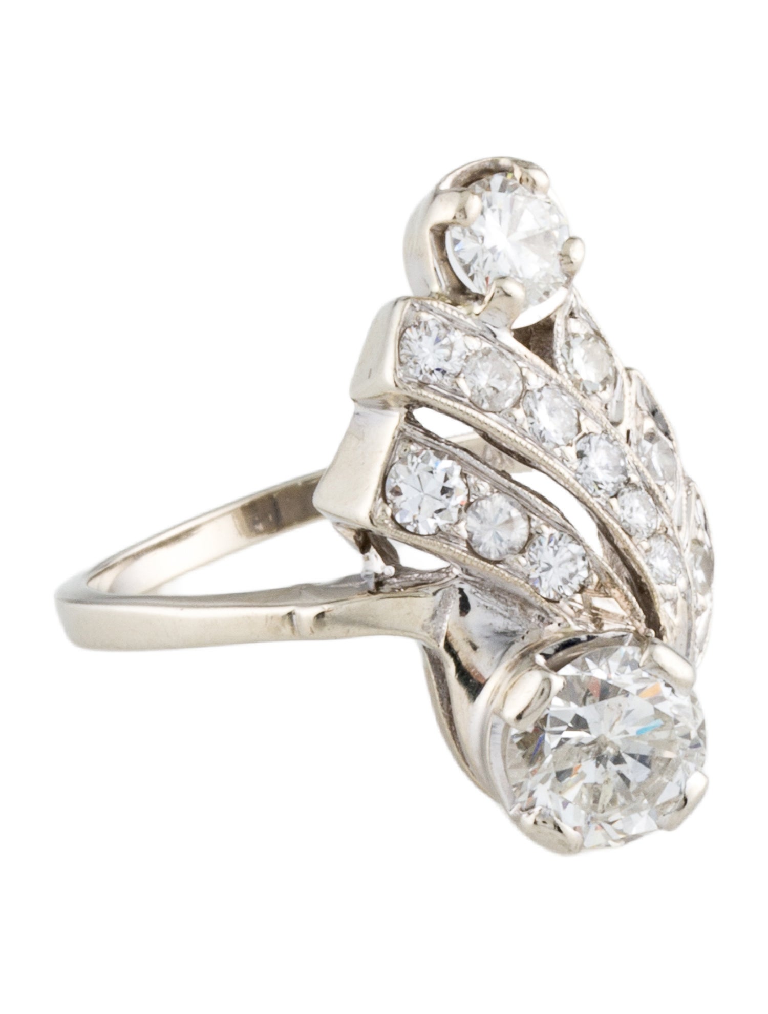 Ring Vintage 14K 1.73ctw Diamond Cocktail Ring