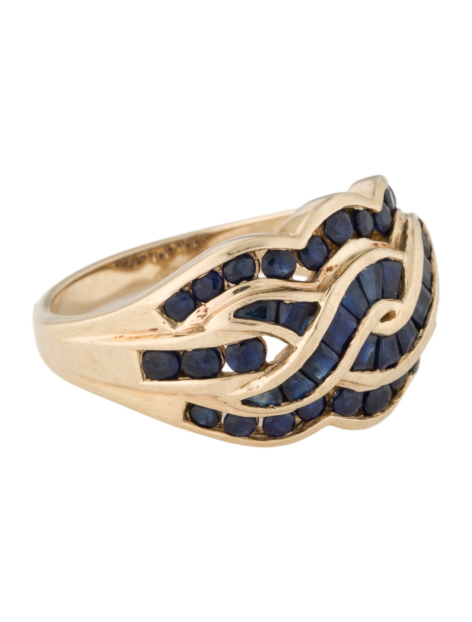 Ring 10K Sapphire Cocktail