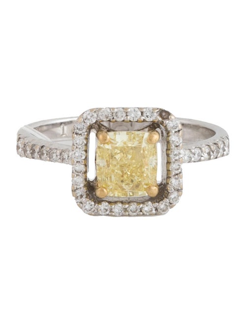 Ring 18K Diamond Engagement Ring