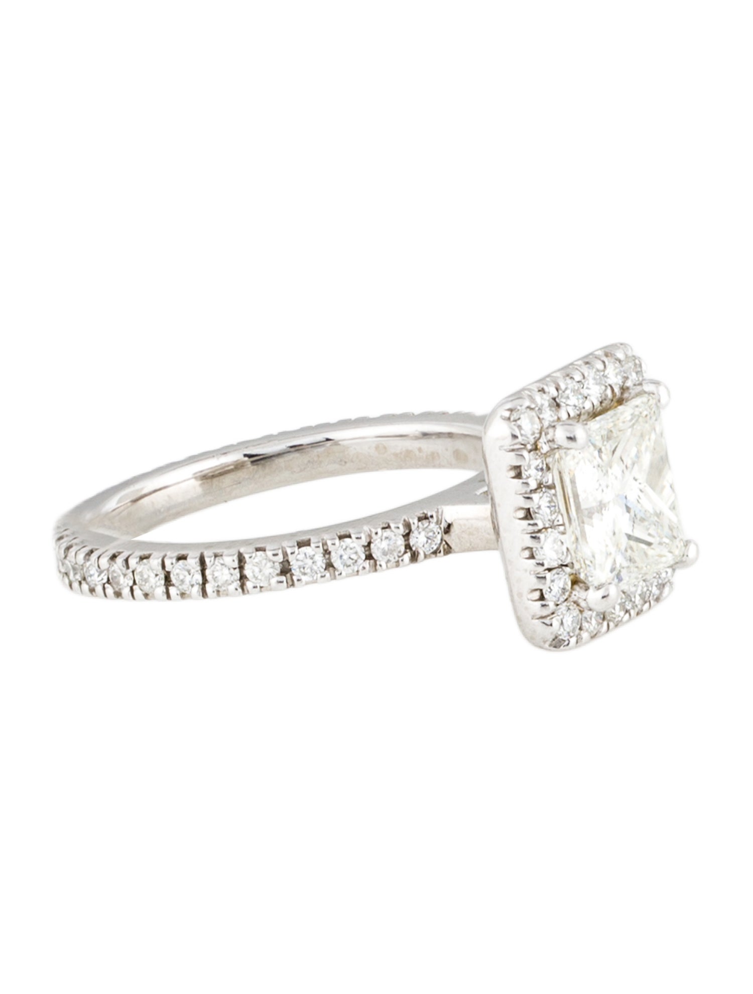 Ring Platinum 2.00ct Diamond Engagement