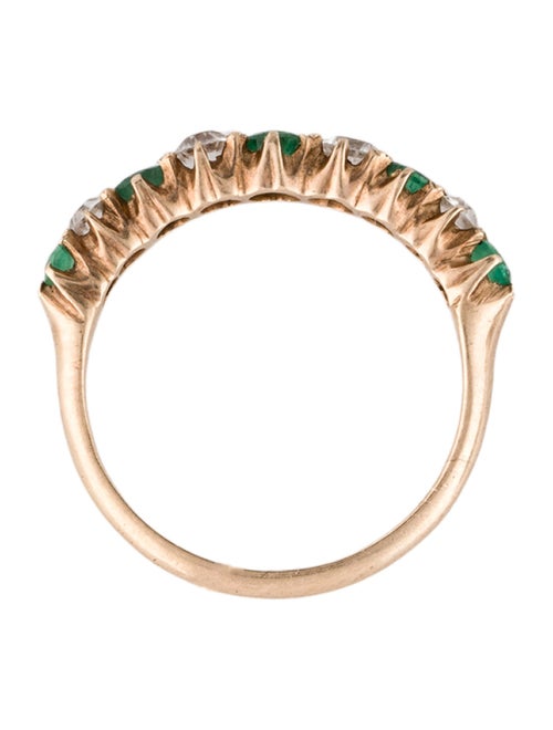 Ring 10K Emerald & Diamond Band