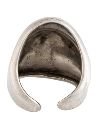 Ring Domed Saddle Ring