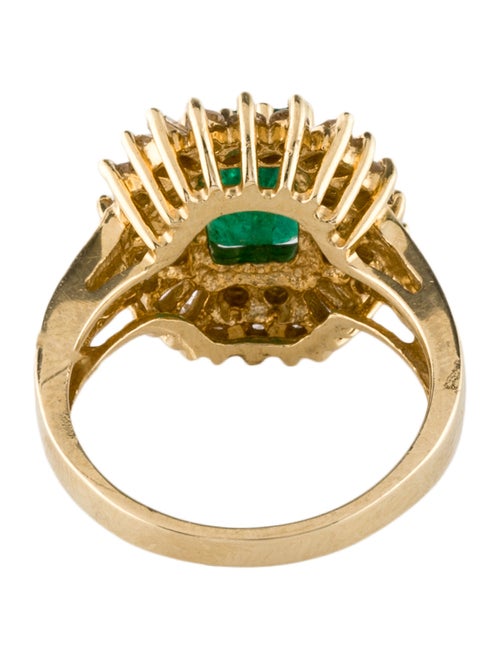 Ring 14K 1.65ct Emerald & Diamond Cocktail Ring