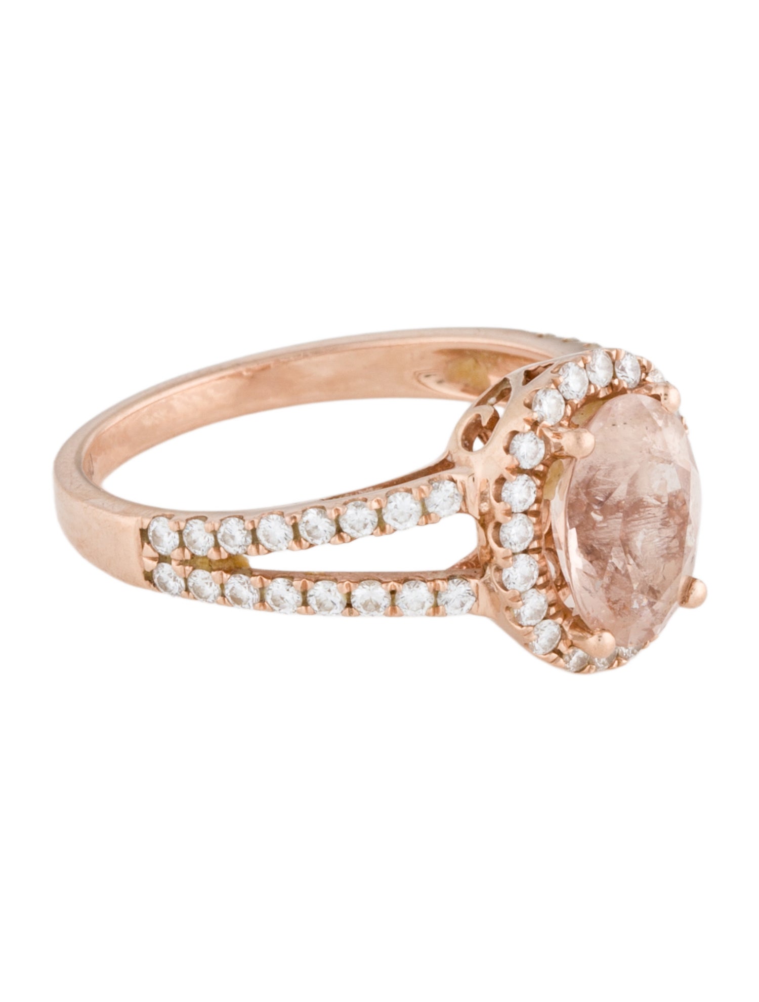 Ring 14K Morganite & Diamond Cocktail