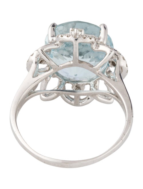 Ring 14K 7.50ct Aquamarine & Diamond Cocktail Ring