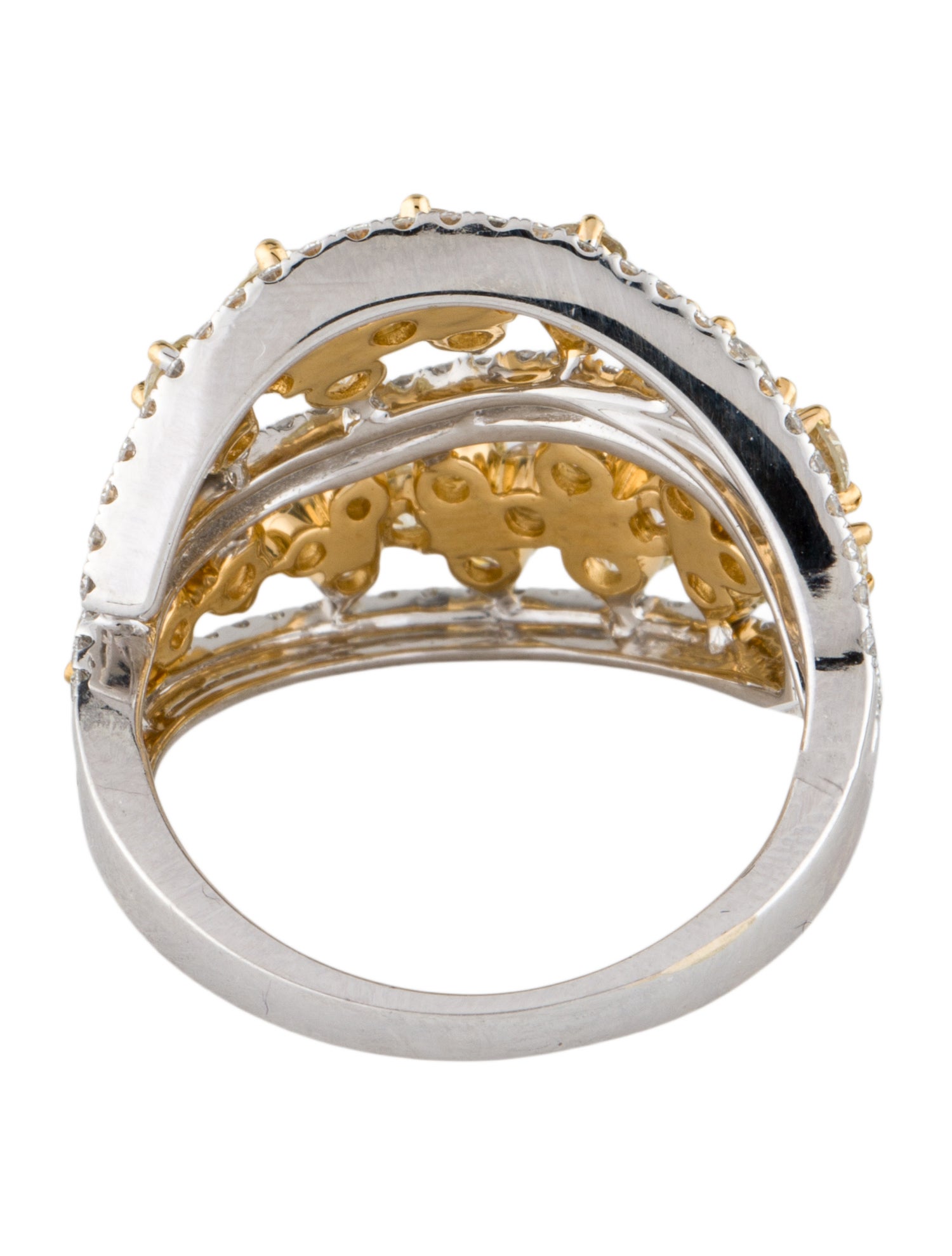 Ring 18K 2.96ctw Diamond Cocktail Ring