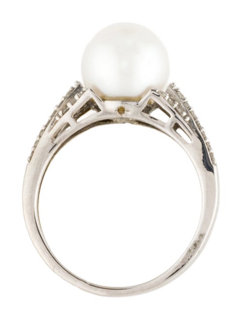 Ring 10K Pearl & Diamond Cocktail Ring