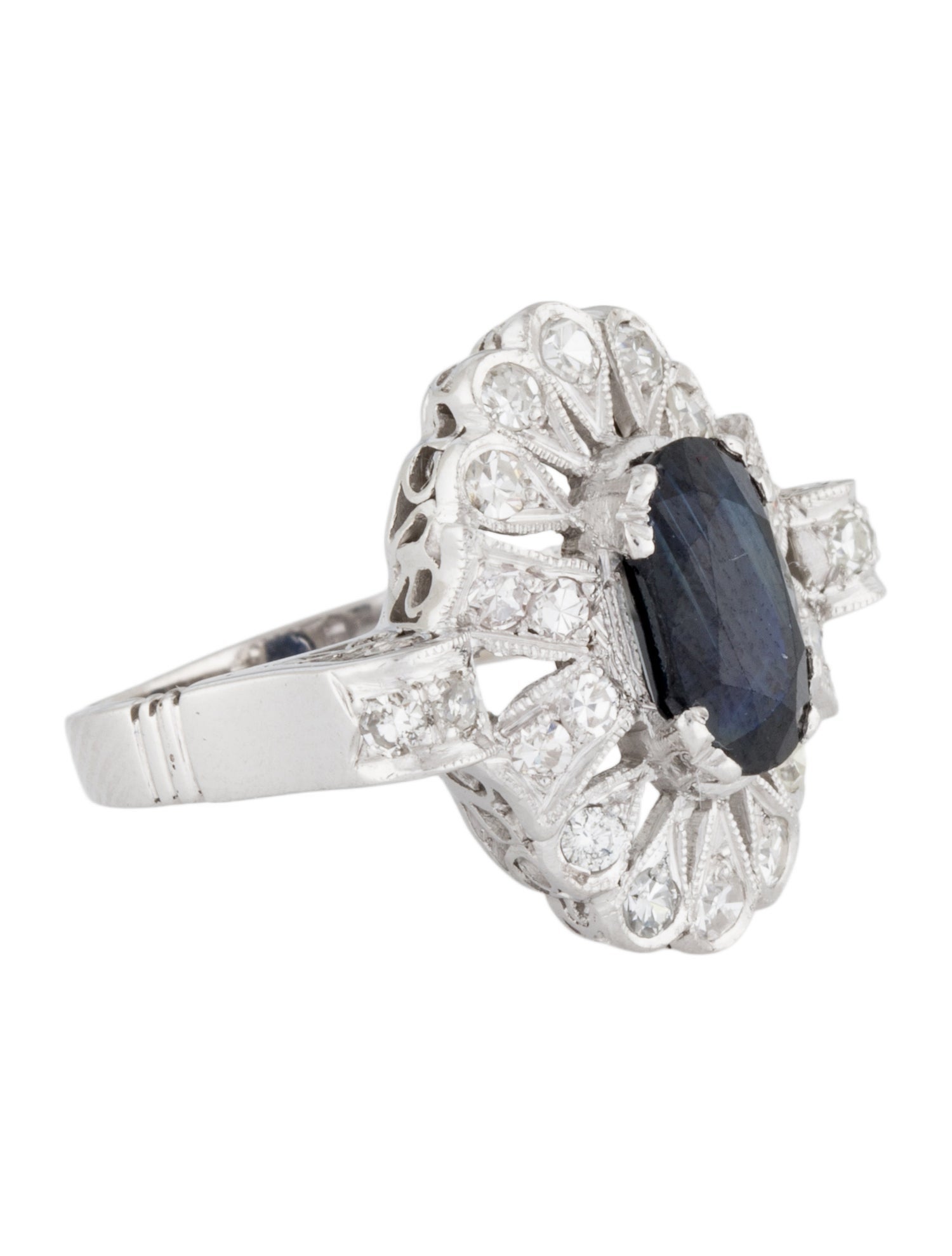 Ring 10K 1.94ct Sapphire & Diamond Cocktail Ring