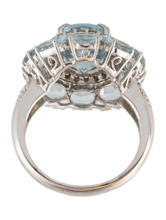 Ring 18K 8.61ct Aquamarine & Diamond Cocktail Ring