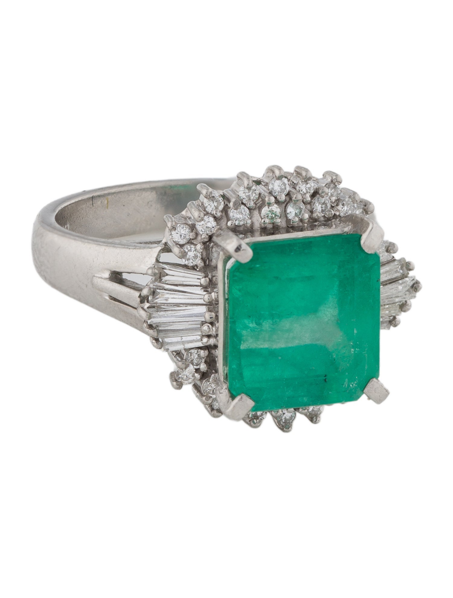 Ring Platinum 3.93ct Emerald & Diamond Cocktail