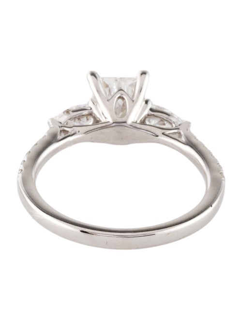 Ring 1.08ct Lab-Grown Diamond Engagement Ring