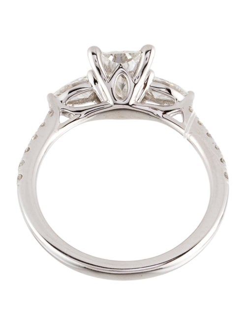 Ring 1.08ct Lab-Grown Diamond Engagement Ring