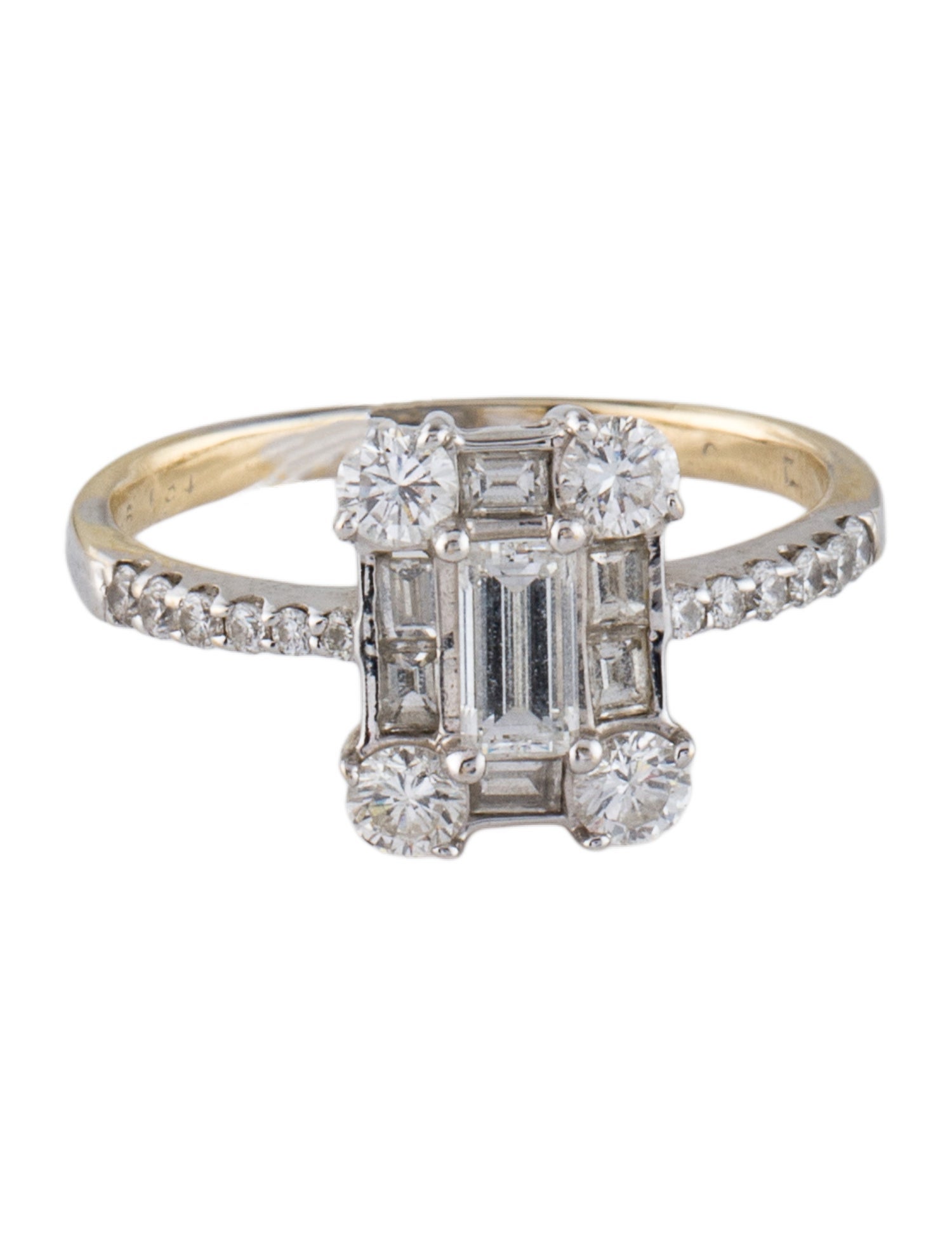 Ring 18K 1.34ctw Diamond Engagement Ring