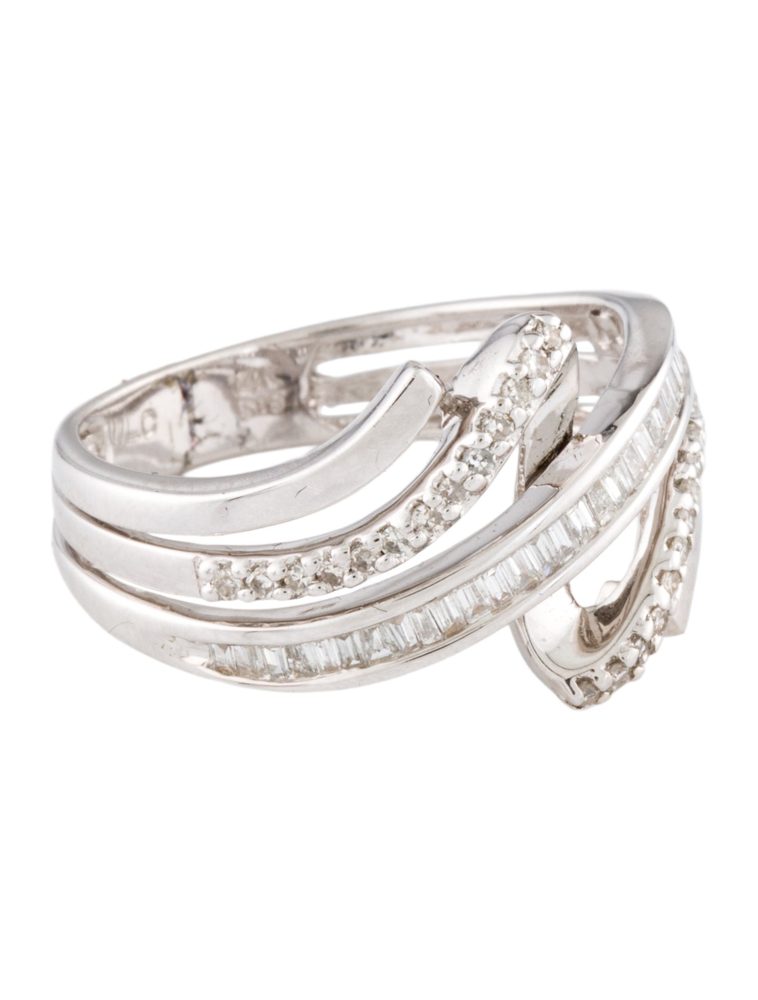 Ring 14K Diamond Ring