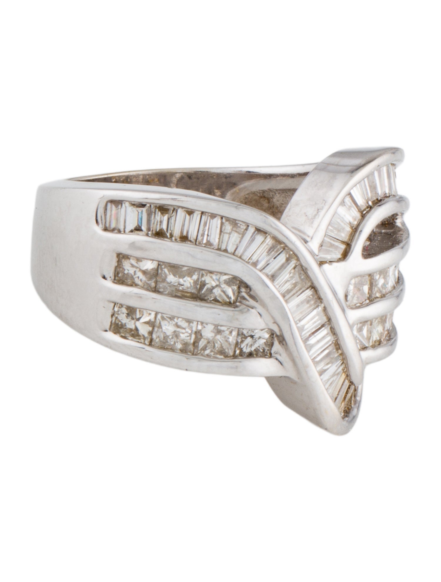 Ring 14K 1.97ctw Diamond