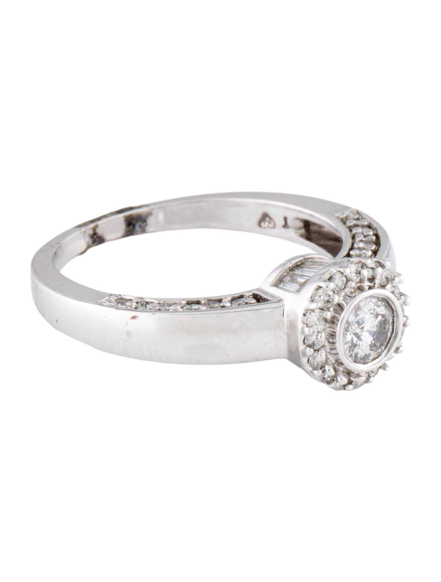 Ring 14K Diamond Cocktail