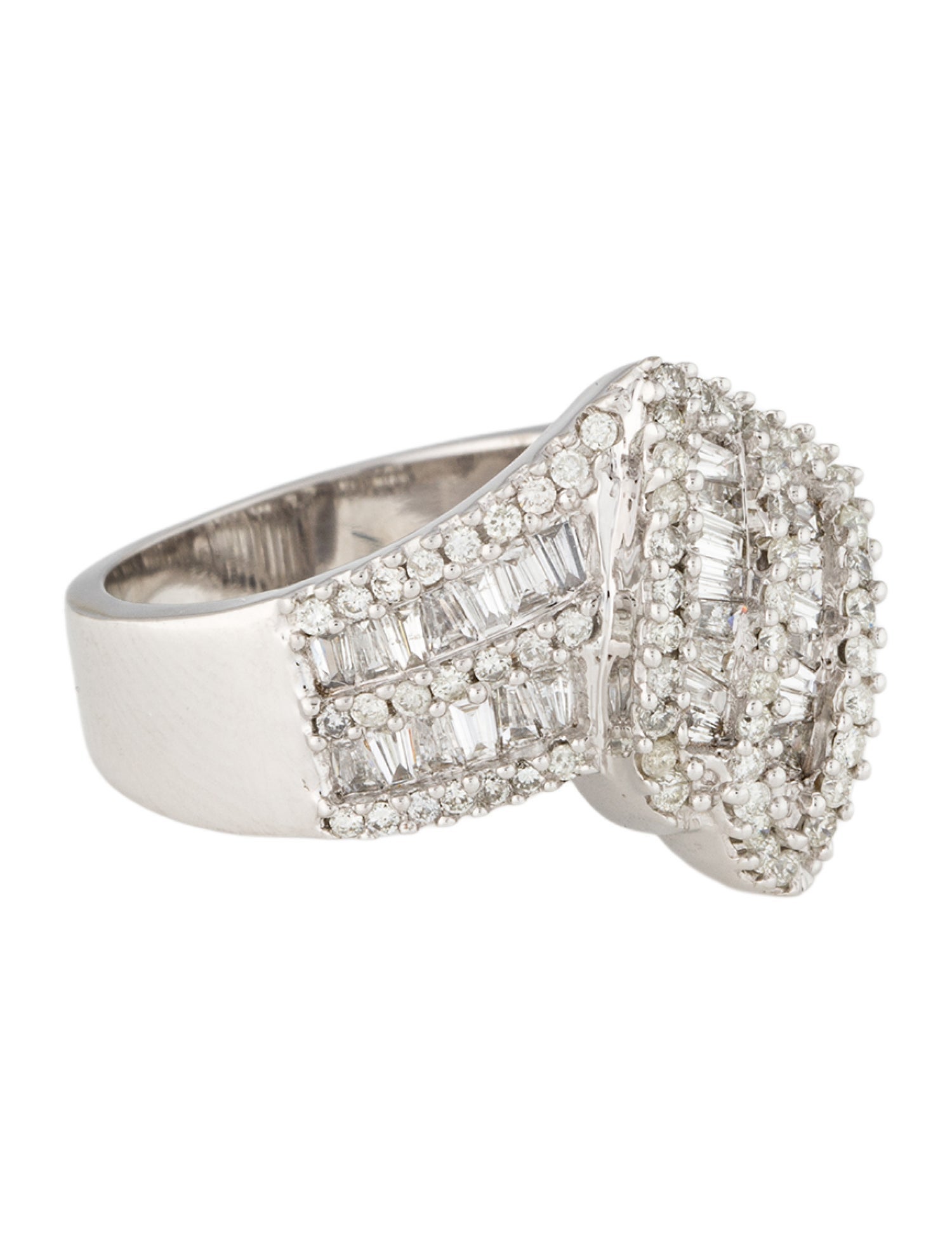 Ring 14K 1.50ctw Diamond Cocktail