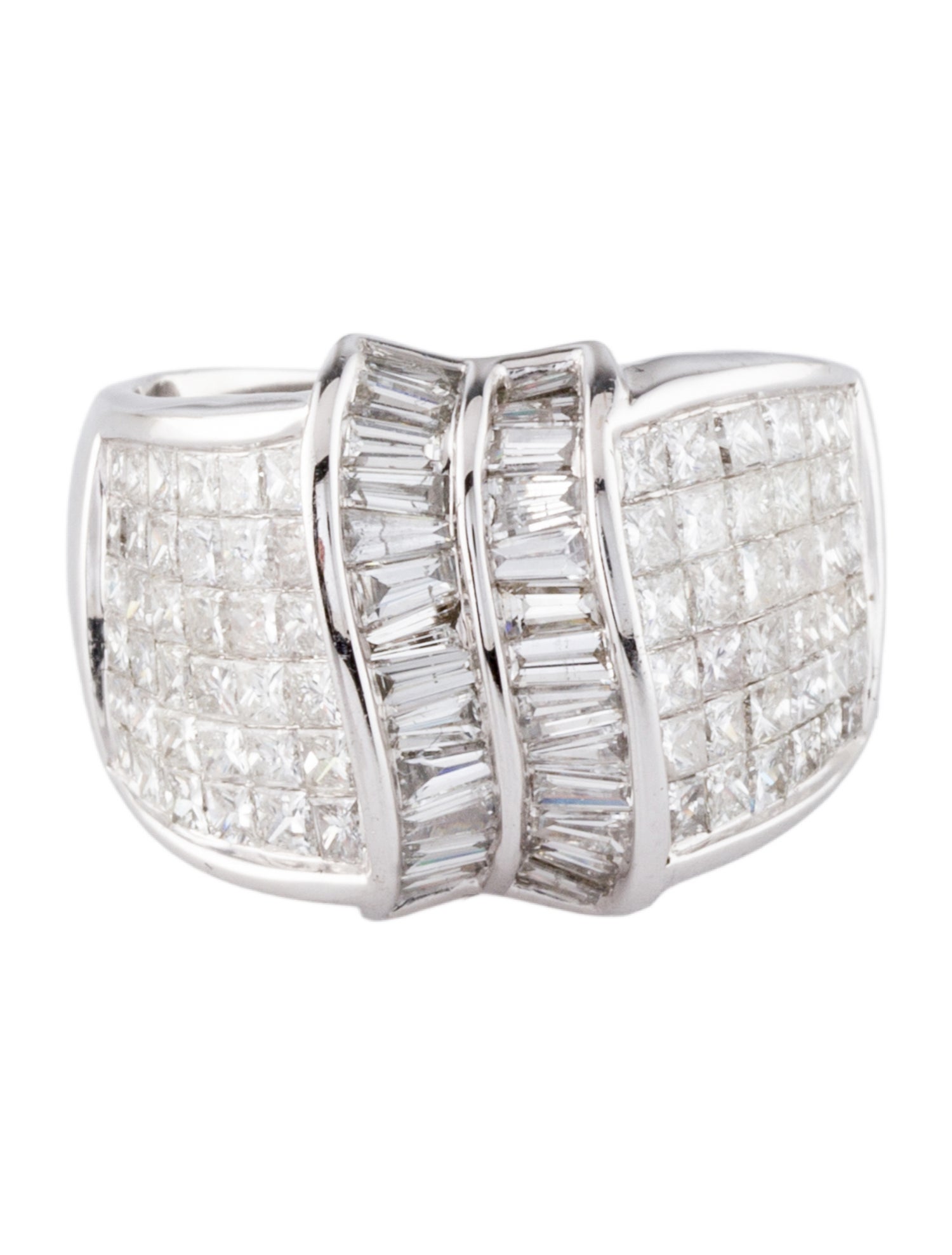 Ring 14K 3.00ctw Diamond Cluster Cocktail