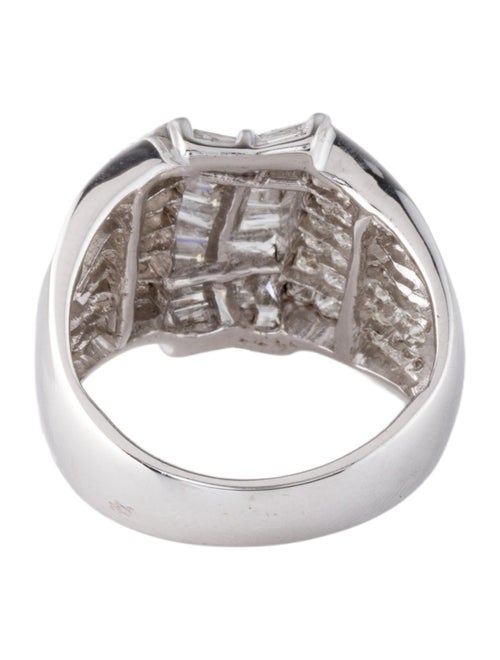 Ring 14K 3.00ctw Diamond Cluster Cocktail Ring