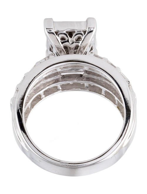 Ring 14K 1.76ctw Diamond Cocktail Ring