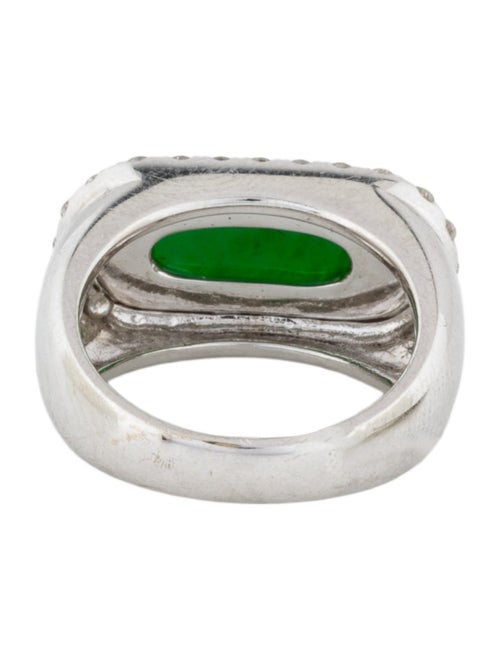 Ring 18K Dyed Jadeite & Diamond Halo Signet