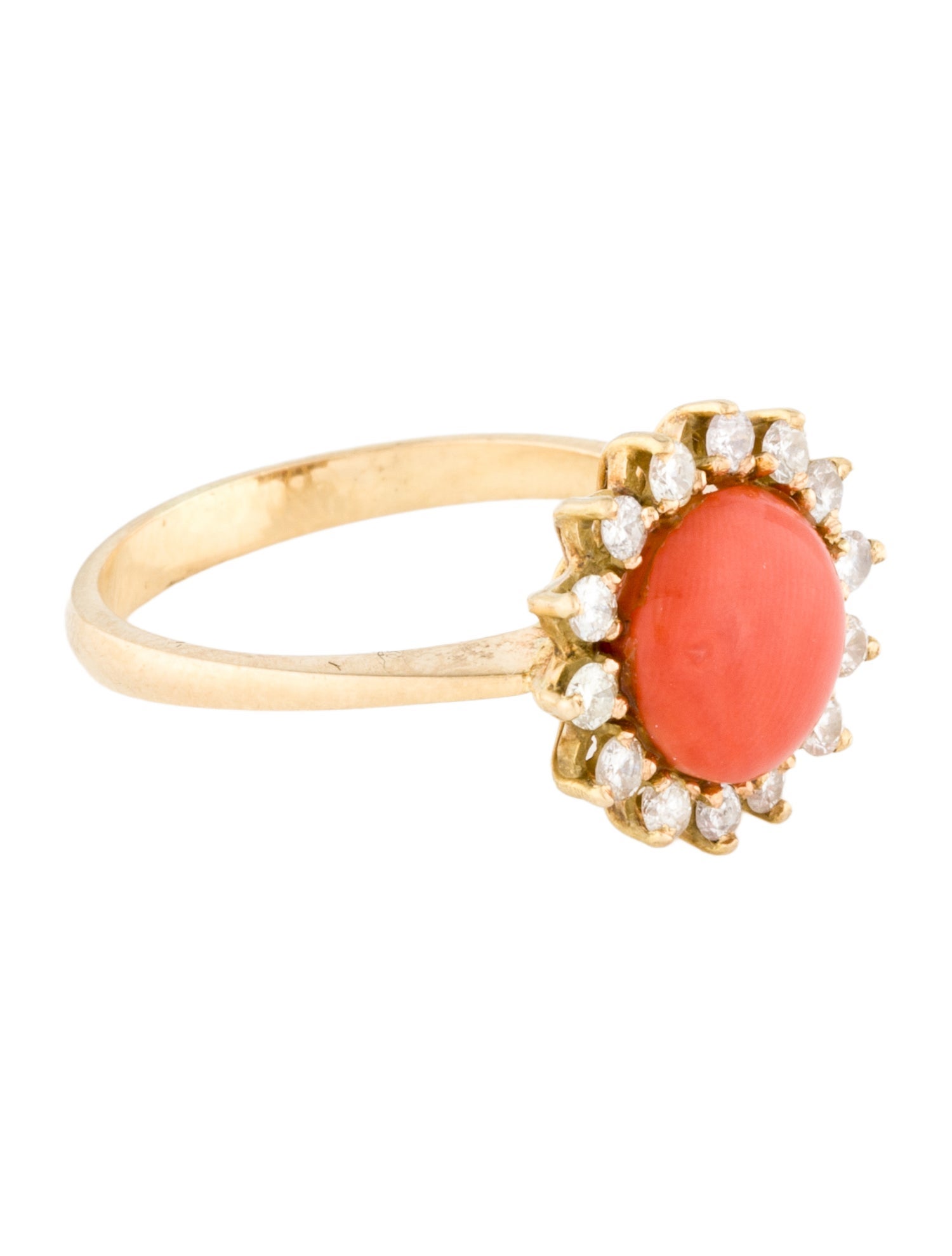 Ring 18K Coral & Diamond Cocktail