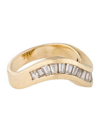 Ring 14K Diamond Wave Band