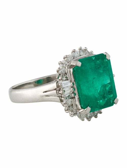 Ring Platinum 5.65ct Colombian Emerald & Diamond Cocktail Ring