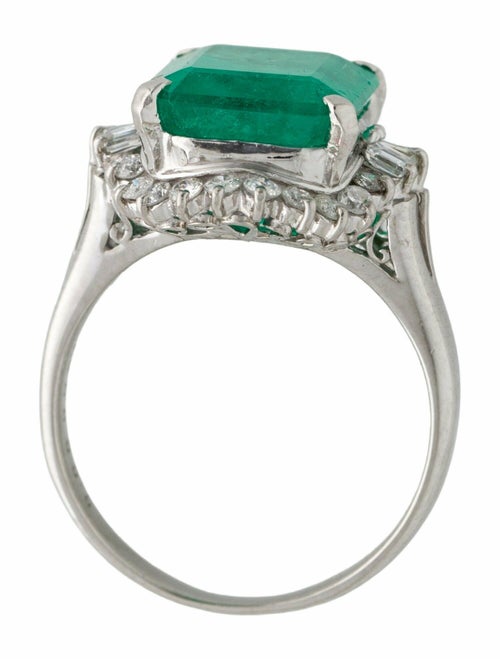 Ring Platinum 5.65ct Colombian Emerald & Diamond Cocktail Ring