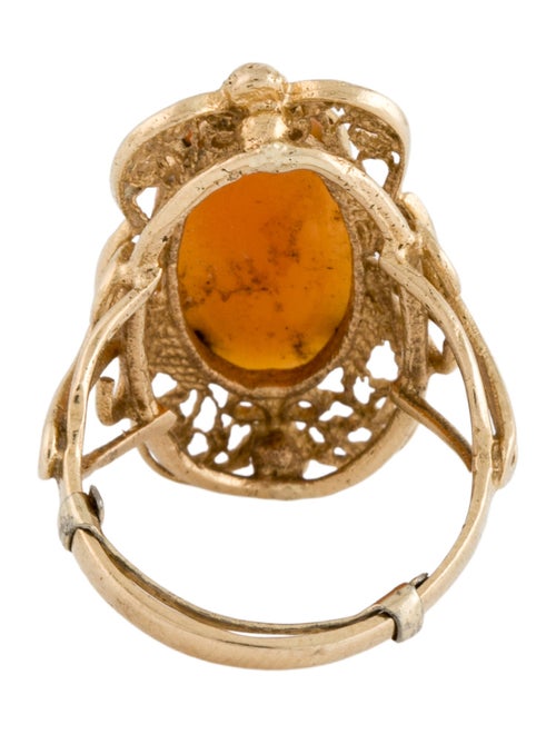 Ring 14K Shell Cameo Cocktail Ring