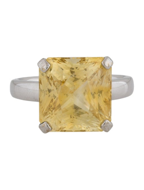 Ring 18K 15.00ctw Sapphire Cocktail Ring