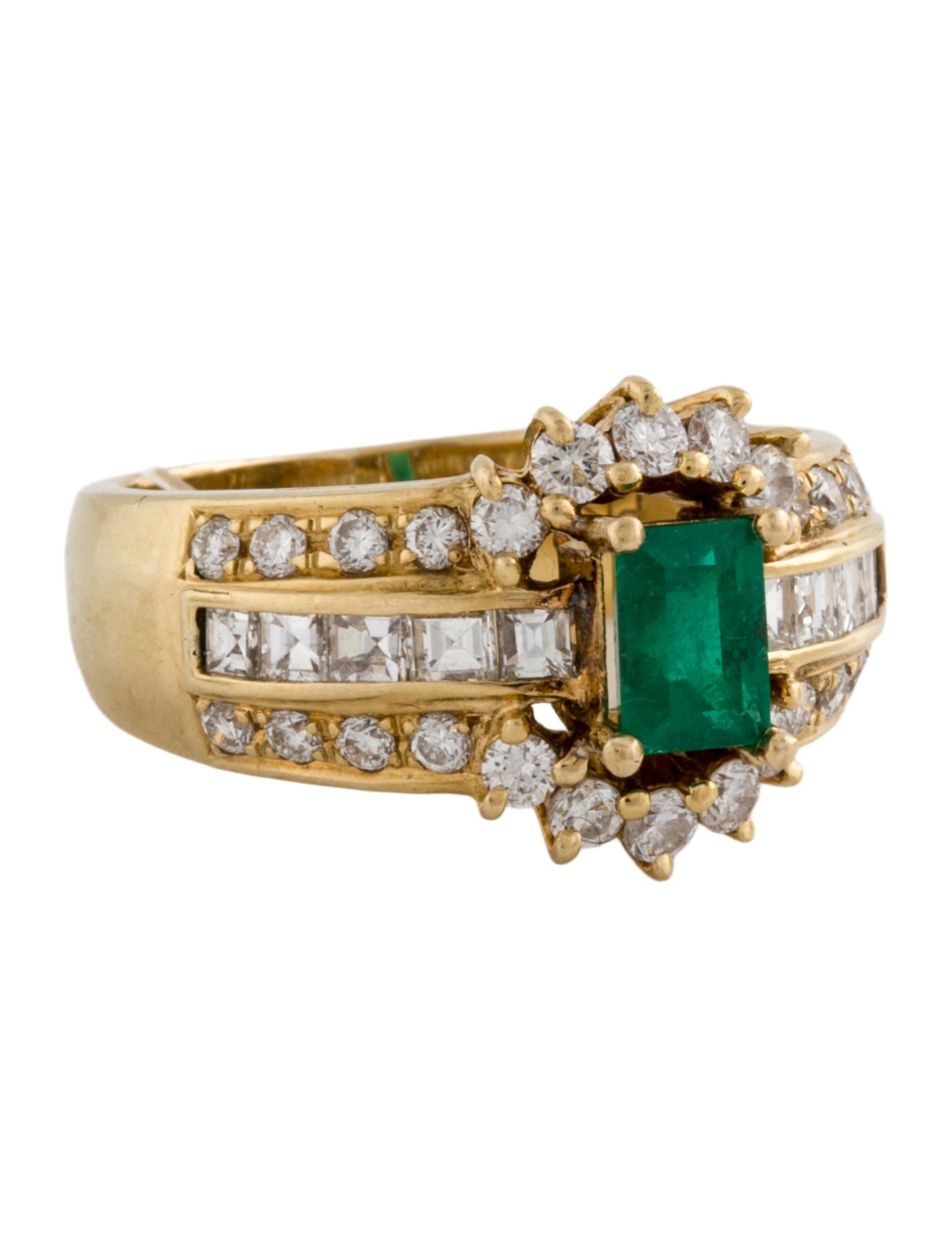 Ring 18K Emerald & Diamond Cocktail