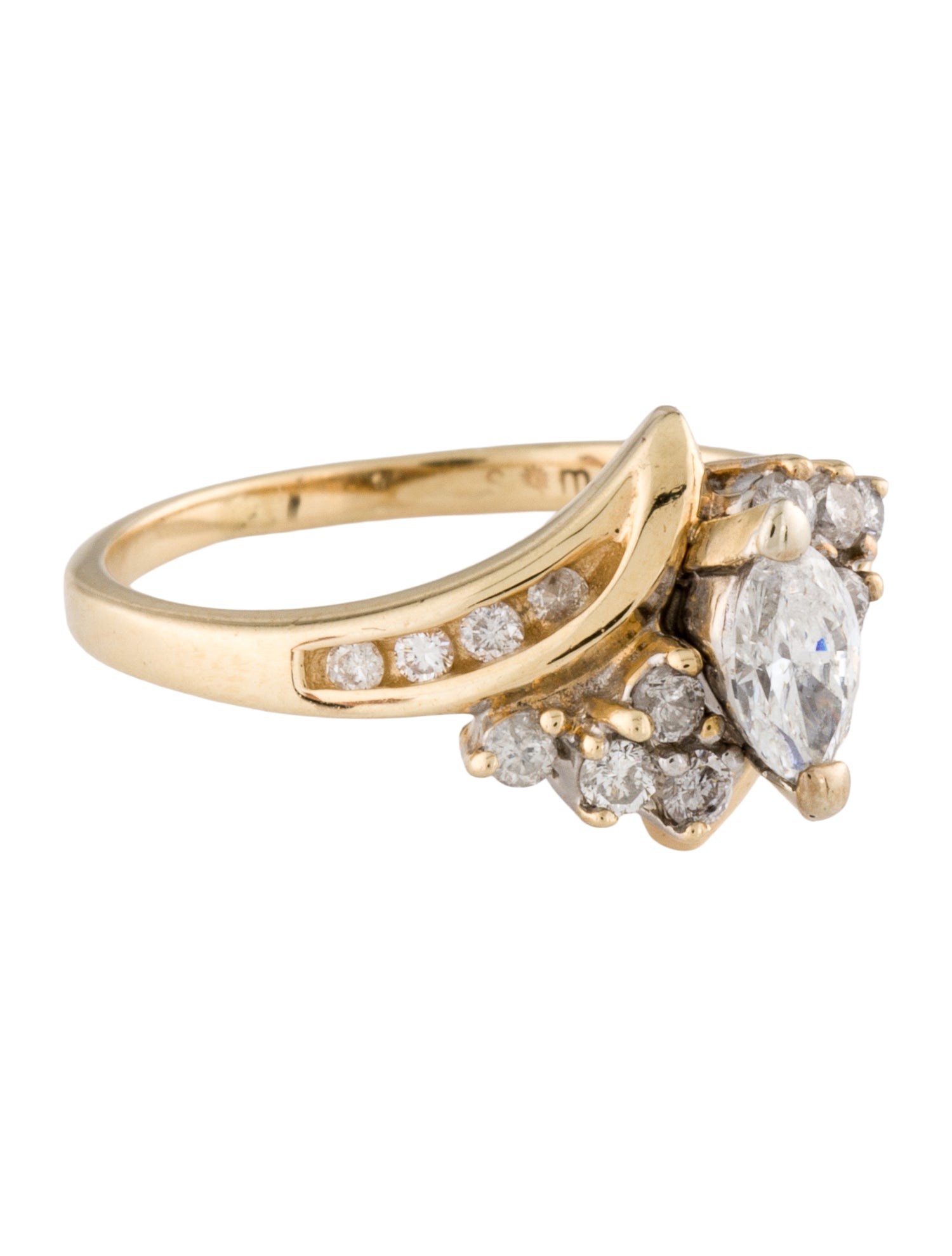 Ring 14K Diamond Cocktail