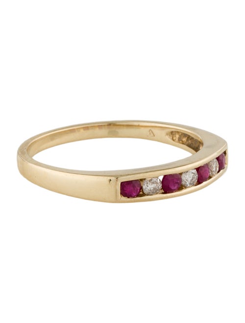 Ring 14K Ruby & Diamond Band