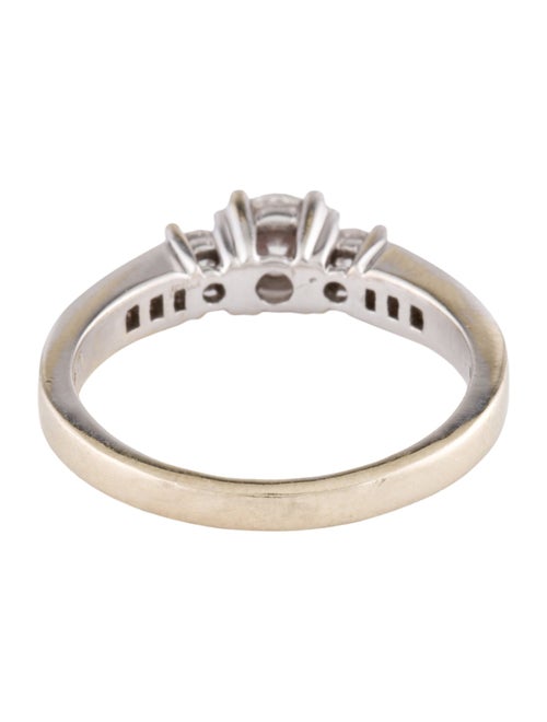 Ring 18K Diamond Three-Stone Ring