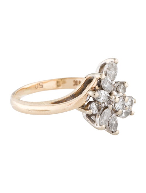 Ring 14K Diamond Cluster Cocktail Ring