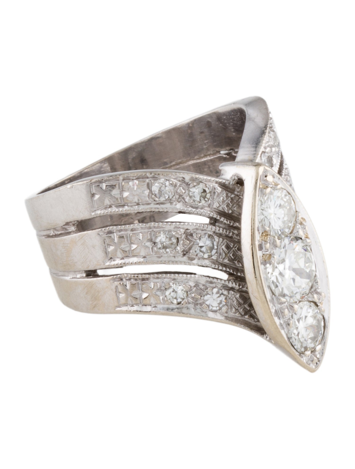 Ring Vintage 14K Diamond Cocktail