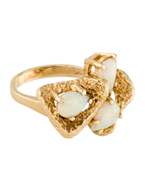 Ring 14K 1.05ctw Opal Cocktail Ring