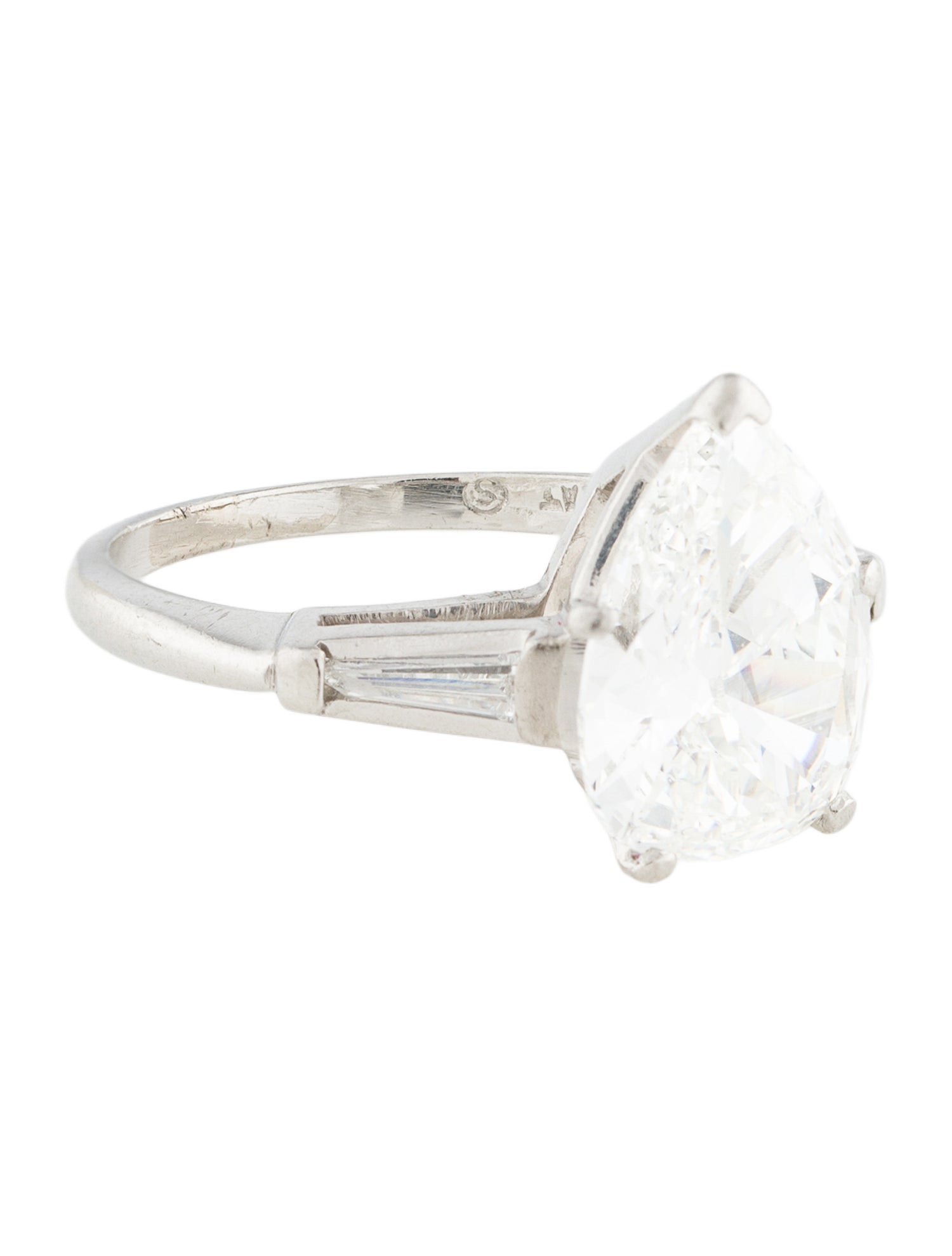 Ring Platinum 2.73ct Diamond Engagement