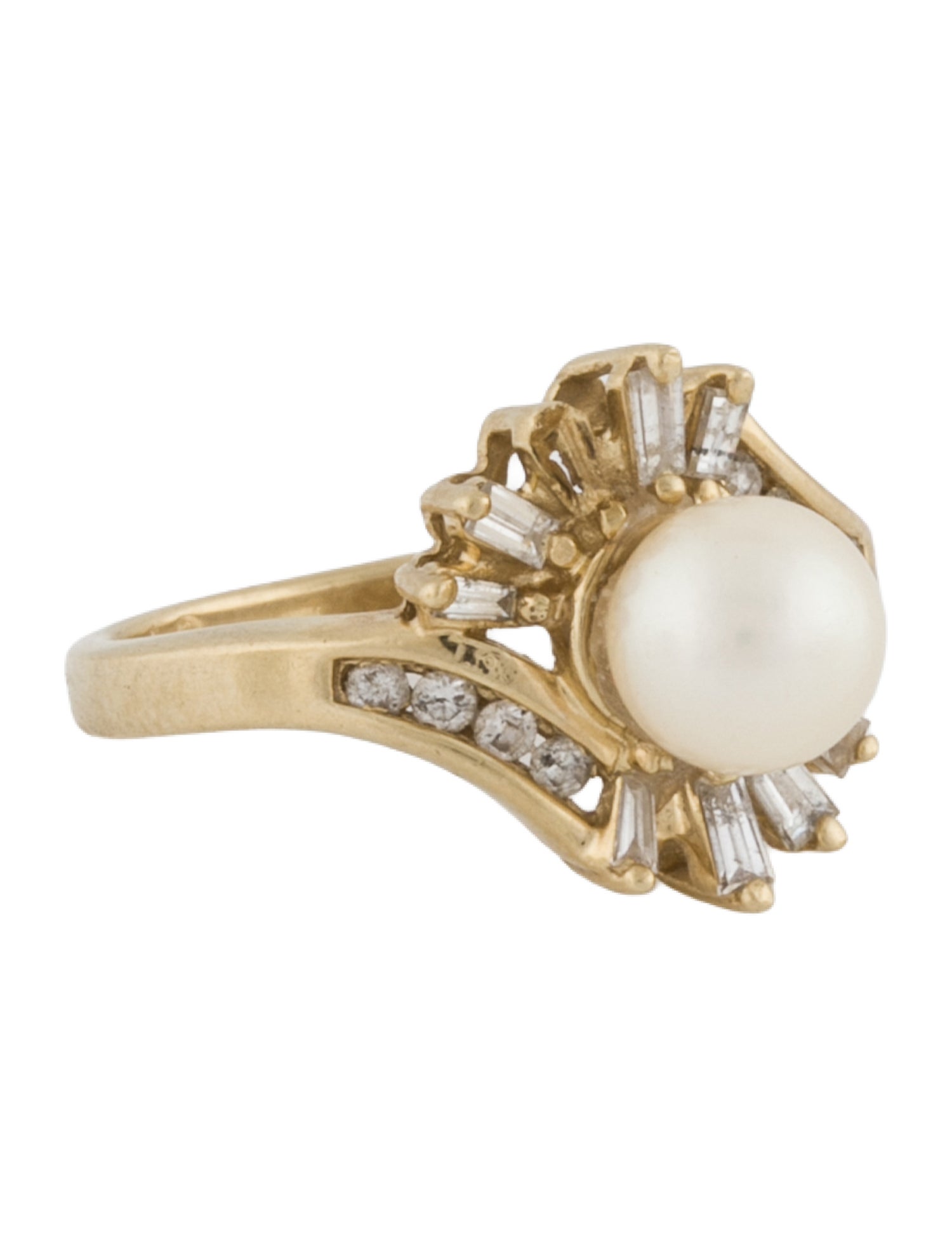 Ring 14K Cultured Pearl & Diamond Cluster Cocktail