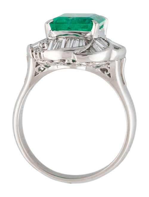 Ring Platinum 3.37ct Emerald & Diamond Cocktail Ring