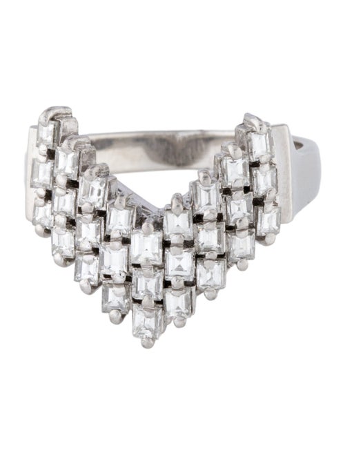 Ring Platinum Diamond 'V' Ring
