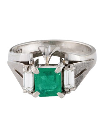 Ring Platinum Emerald & Diamond Cocktail Ring